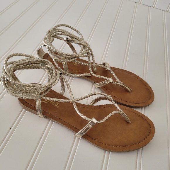 CANDIE'S Gold/Silver Gladiator Sandals - Picture 2 of 8